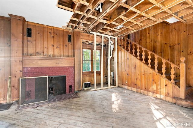 2309 Forest Trail Circle, Fennville, MI 49408