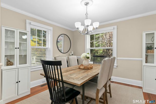 281 West Avenue, Darien, CT 06820