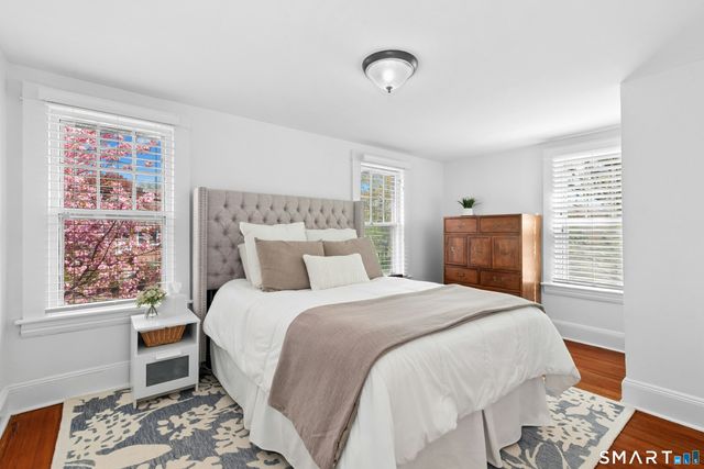 281 West Avenue, Darien, CT 06820