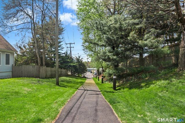 281 West Avenue, Darien, CT 06820