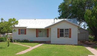 327 Main Street, Quitaque, TX 79255