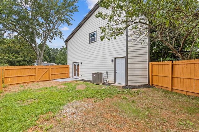 1164 Red Oak Cove, Tucker, GA 30084