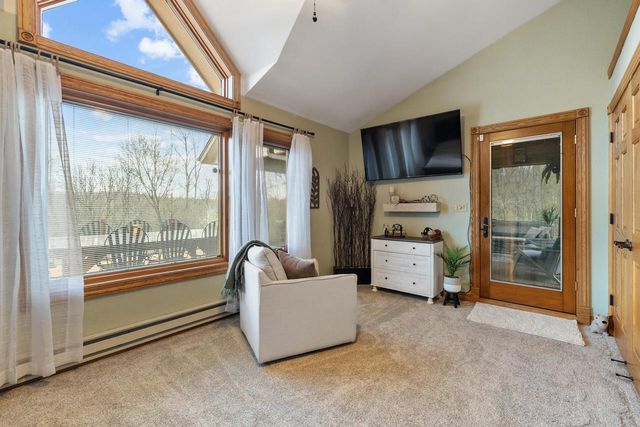 7430 Aurora ROAD, West Bend, WI 53090