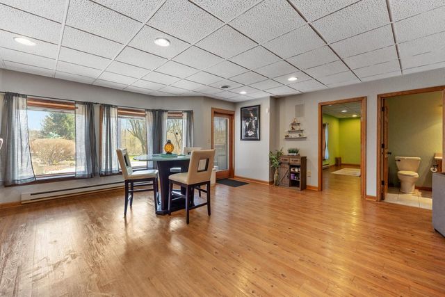 7430 Aurora ROAD, West Bend, WI 53090