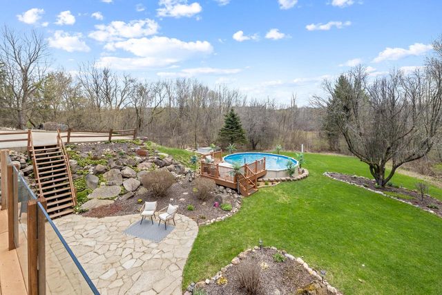 7430 Aurora ROAD, West Bend, WI 53090