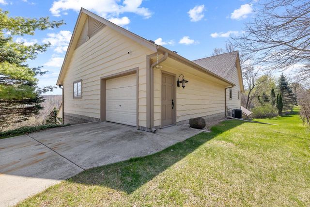 7430 Aurora ROAD, West Bend, WI 53090