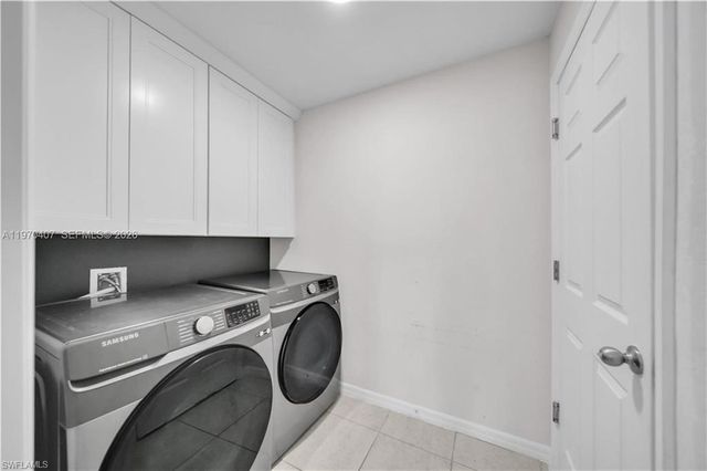 1105 NW 24th PL, Cape Coral, FL 33993