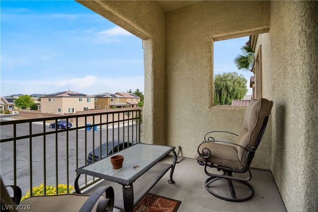 3921 Ravens Court, North Las Vegas, NV 89032