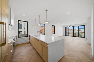 545 East 2nd St PH2, Boston, MA 02127
