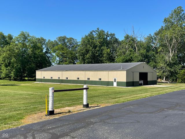 591 E 400 S, Kokomo, IN 46902