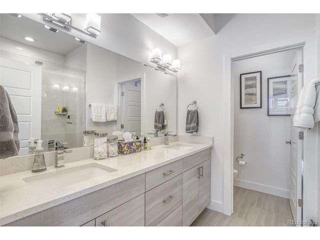 6850 E Lowry Blvd, Denver, CO 80230