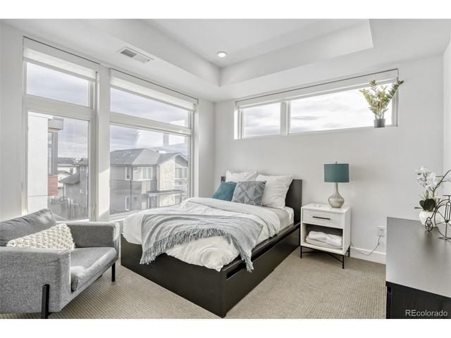 6850 E Lowry Blvd, Denver, CO 80230