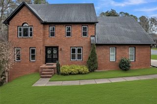 2052 Sanderlings NW Drive, Kennesaw, GA 30152