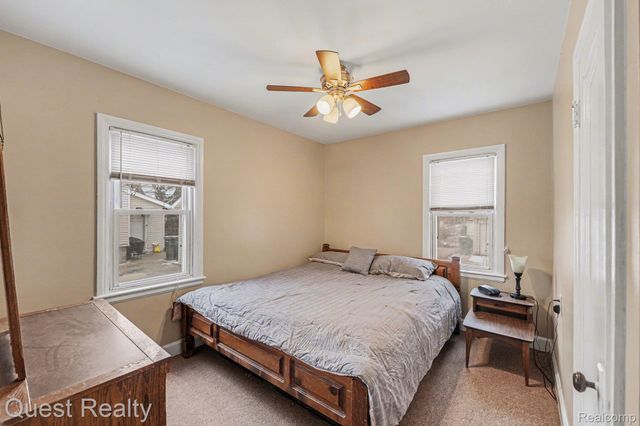 23000 Columbia Street, Dearborn, MI 48124