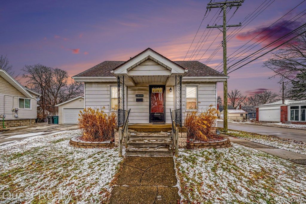 23000 Columbia Street, Dearborn, MI 48124