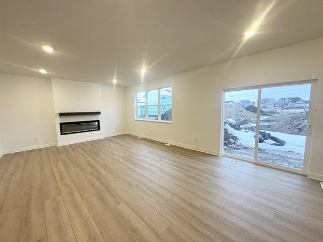 1923 Ironwood Drive, Carver, MN 55315