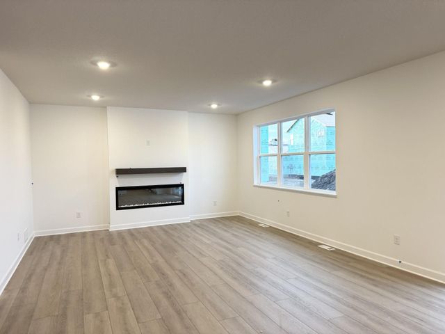 1923 Ironwood Drive, Carver, MN 55315