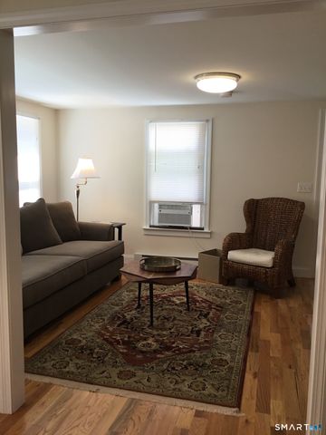 200 East Main Street, Wallingford, CT 06492