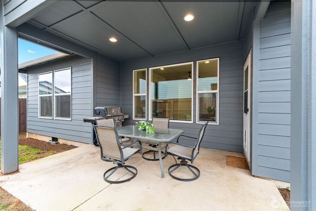 10215 NE 104th Street, Vancouver, WA 98662