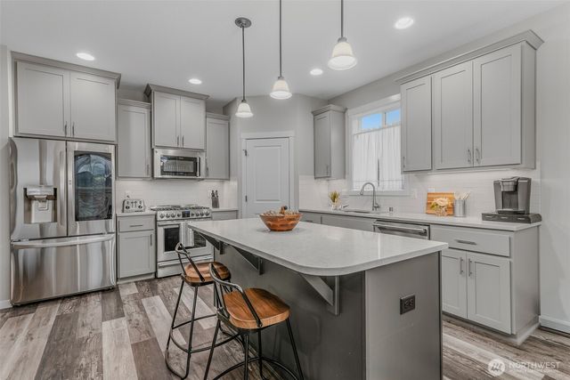 10215 NE 104th Street, Vancouver, WA 98662