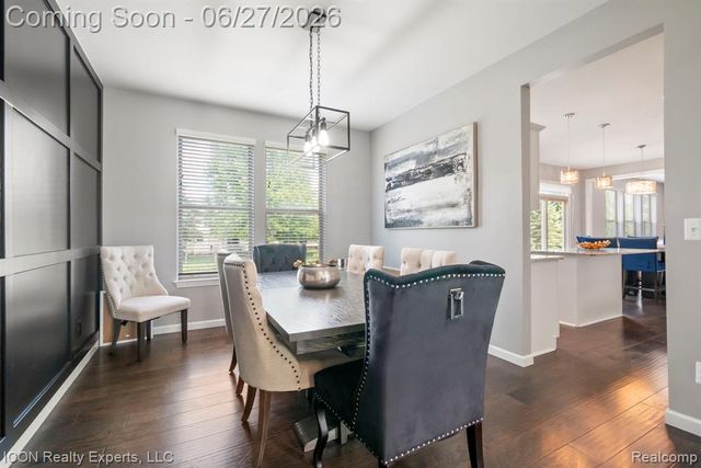 884 Grandview Drive, Commerce Twp, MI 48390