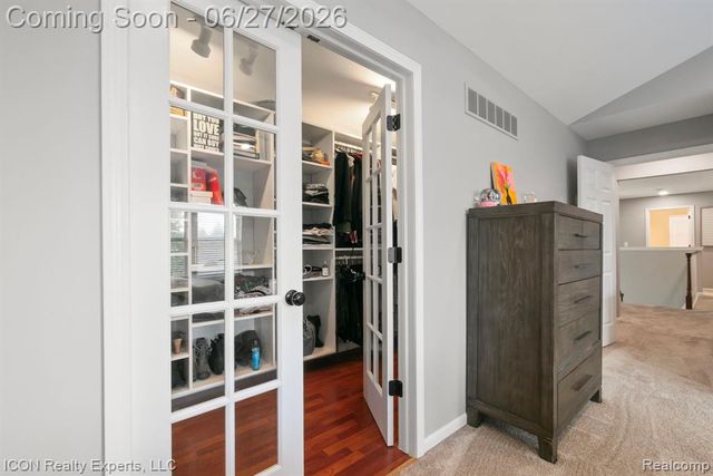 884 Grandview Drive, Commerce Twp, MI 48390