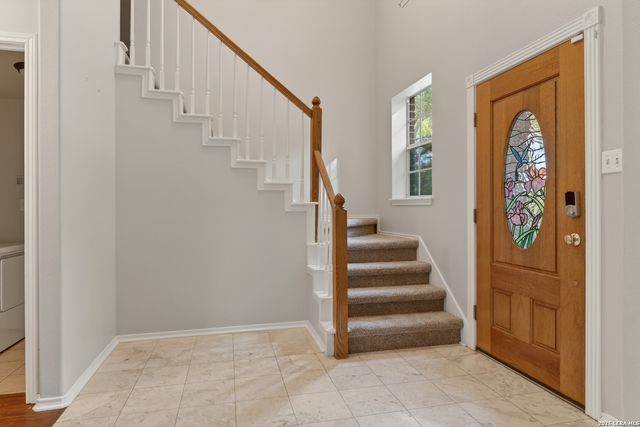 946 RIVERSTONE DR, San Antonio, TX 78258