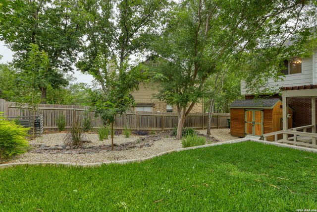 946 RIVERSTONE DR, San Antonio, TX 78258