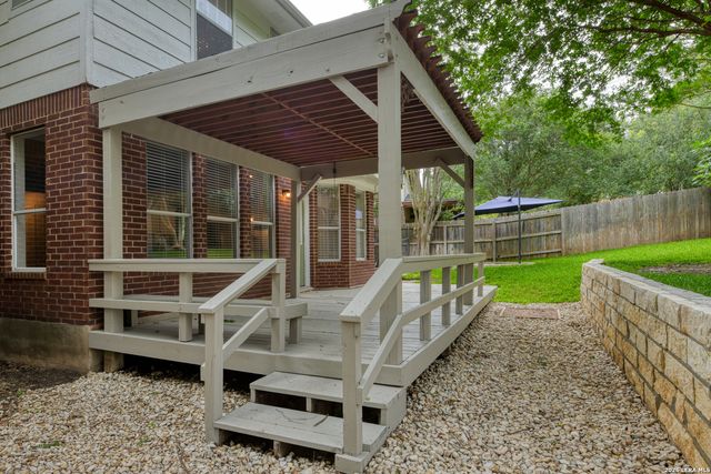 946 RIVERSTONE DR, San Antonio, TX 78258