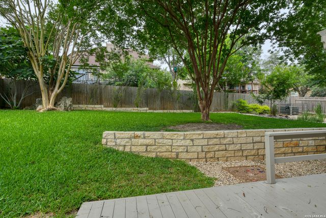 946 RIVERSTONE DR, San Antonio, TX 78258