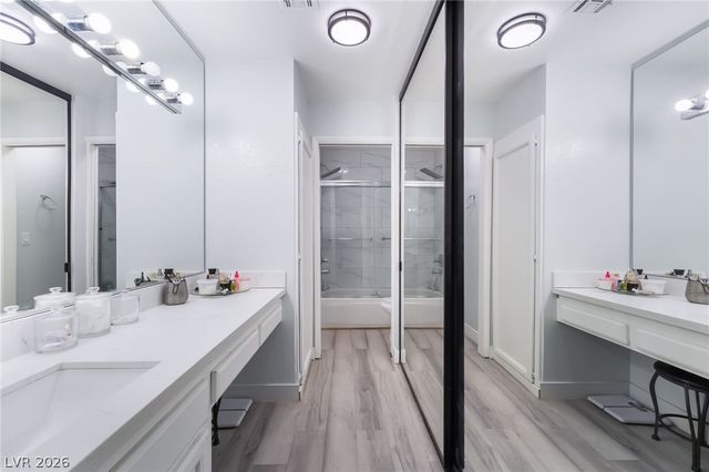 6250 West Flamingo Road 17, Las Vegas, NV 89103