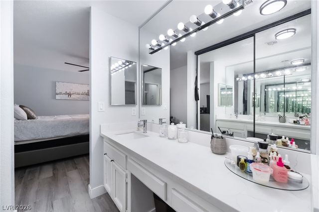 6250 West Flamingo Road 17, Las Vegas, NV 89103