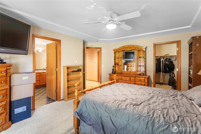 6904 227th Street Ct E, Spanaway, WA 98387