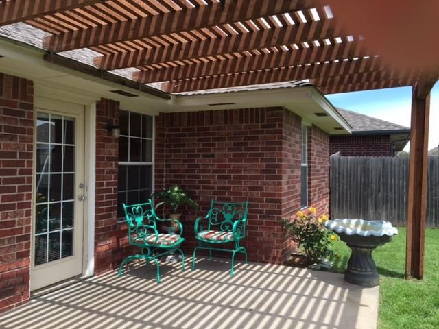 17405 Bronze Lane, Edmond, OK 73012