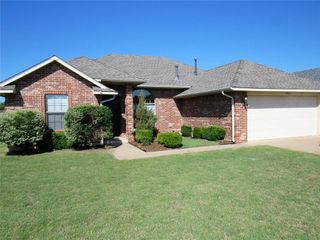 17405 Bronze Lane, Edmond, OK 73012