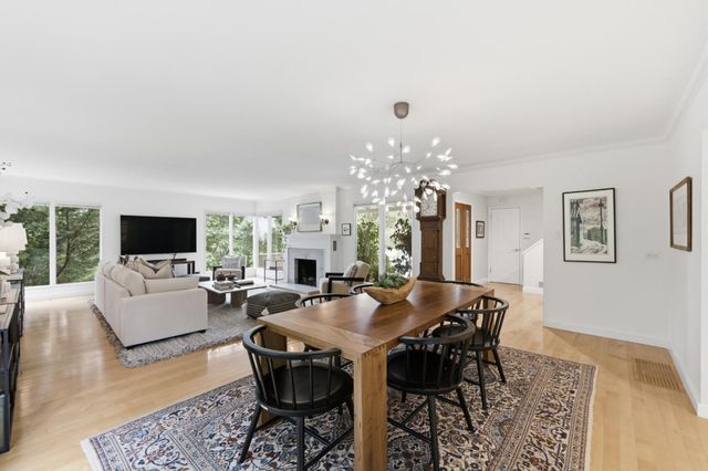 1700 Pine Knoll Drive, Belmont, CA 94002