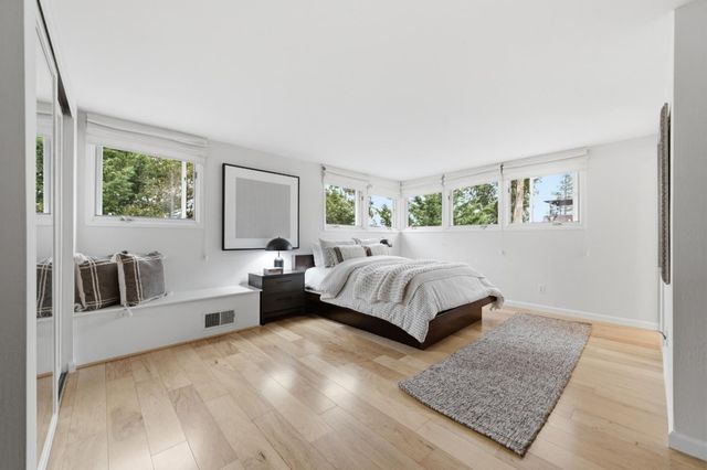 1700 Pine Knoll Drive, Belmont, CA 94002