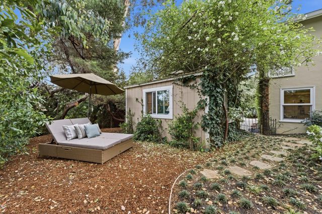 1700 Pine Knoll Drive, Belmont, CA 94002