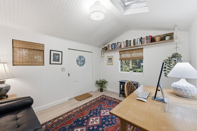 1700 Pine Knoll Drive, Belmont, CA 94002