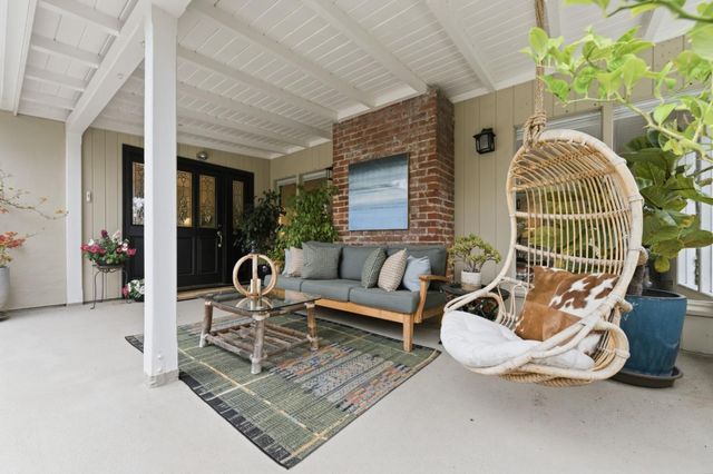 1700 Pine Knoll Drive, Belmont, CA 94002