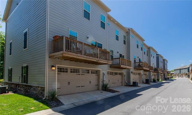 3023 Salix Bend Drive, Charlotte, NC 28205
