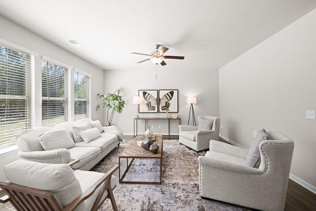 58 Purackal Lane, Statham, GA 30666