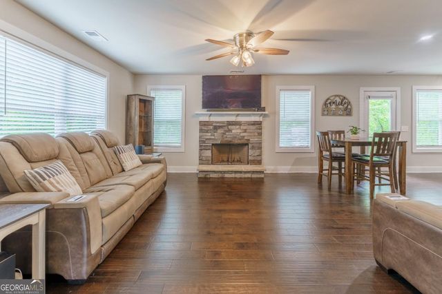 46 Longview Drive, Dawsonville, GA 30534