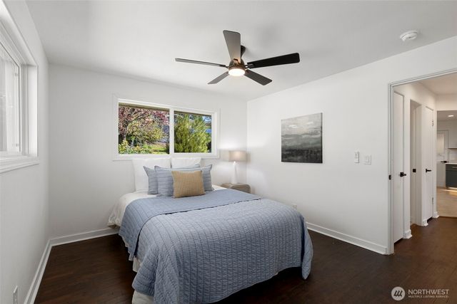 3518 Petersville Road NE, Bremerton, WA 98310