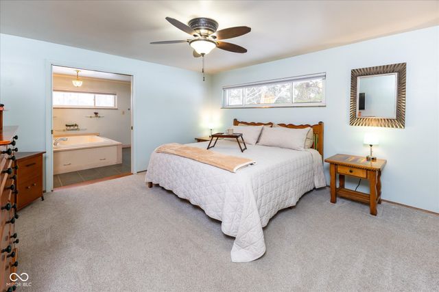 8804 Cholla Road, Indianapolis, IN 46240