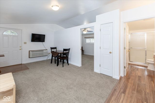 8804 Cholla Road, Indianapolis, IN 46240