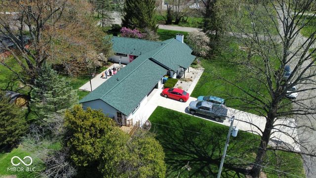 8804 Cholla Road, Indianapolis, IN 46240