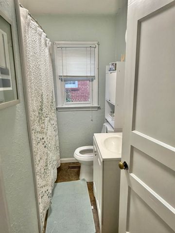 233 Indiana Street, Huntington, WV 25704