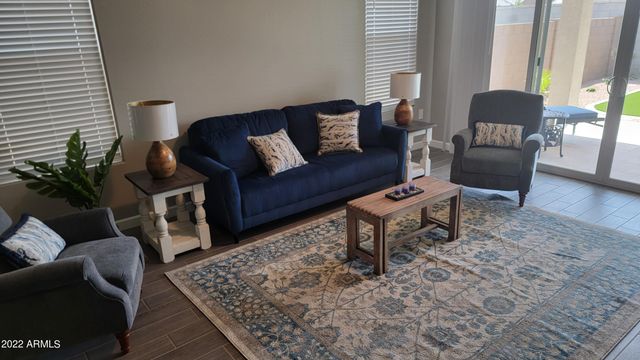 40871 W SUNLAND Drive, Maricopa, AZ 85138