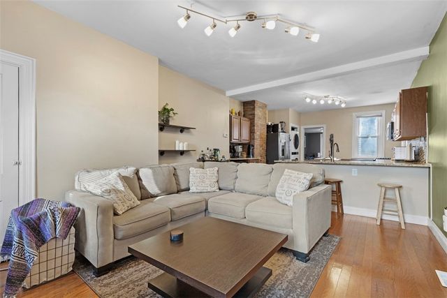 2818 Edwards Way, South Side, PA 15203